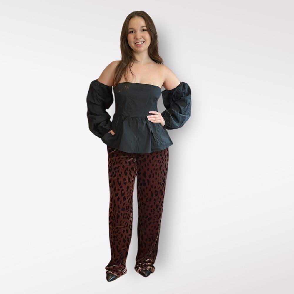 Crescent Brooklyn Poplin Off Shoulder Top in Black Dark Boho Size M